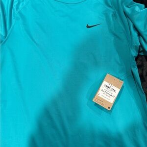 Nike Men's Teal Short Sleeve Tee